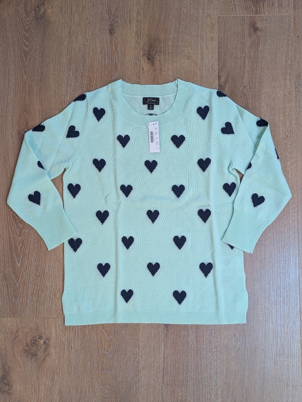 NWT J. Crew Cashmere Crewneck Sweater with Intarsia Knit Hearts - Picture 2 of 3